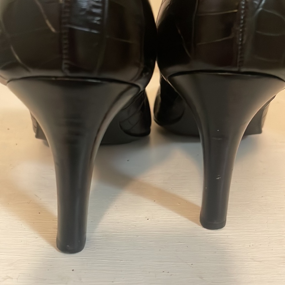 Ralph Lauren Paulette heels Size 11B - Picture 4 of 7